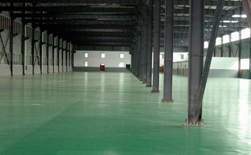 阿勒泰工业与商业空间中的地面解决方案：环氧地坪应用解析